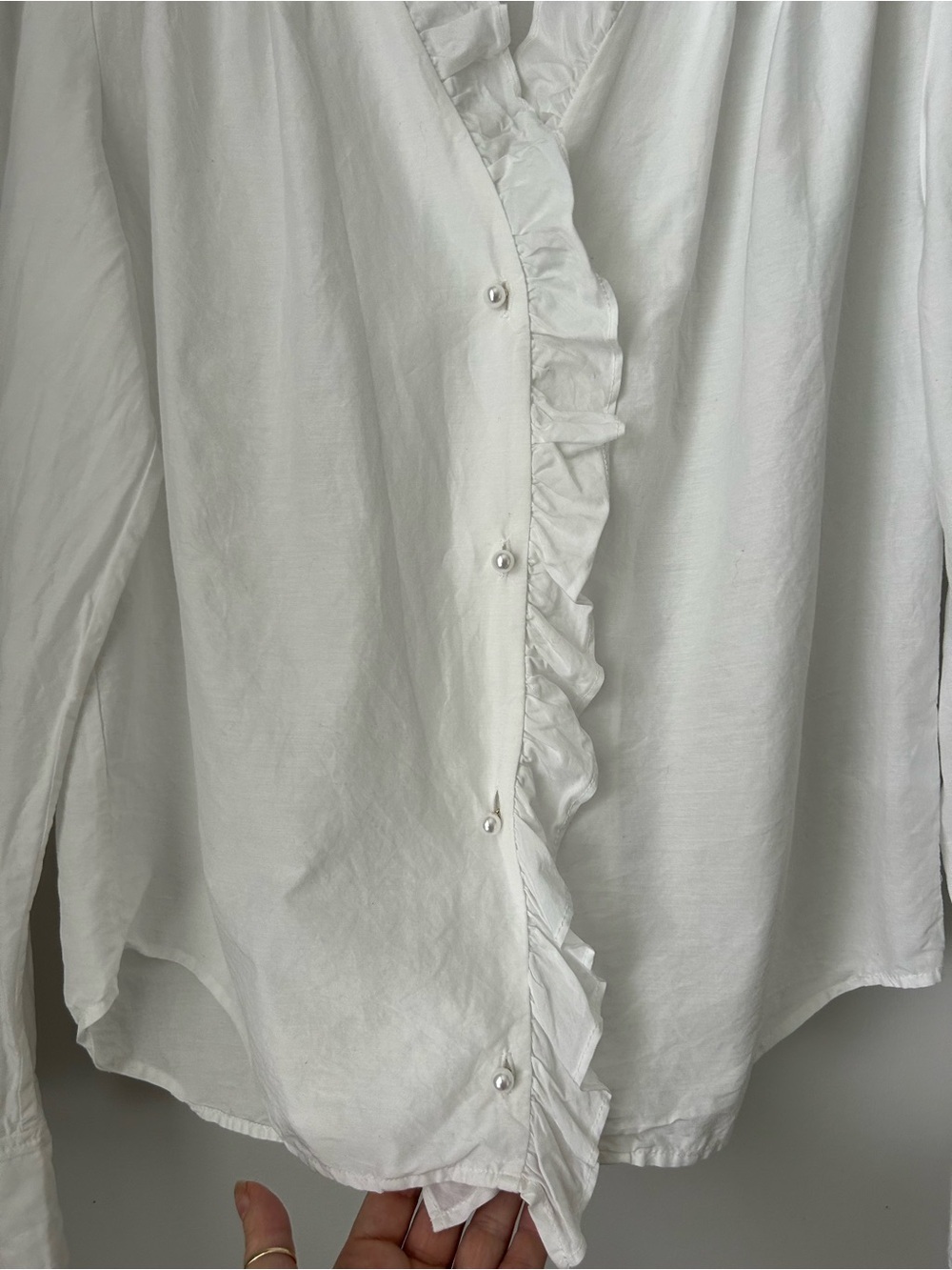 D’zzit Ruffle V-Neck Blouse - Picture 5 of 8